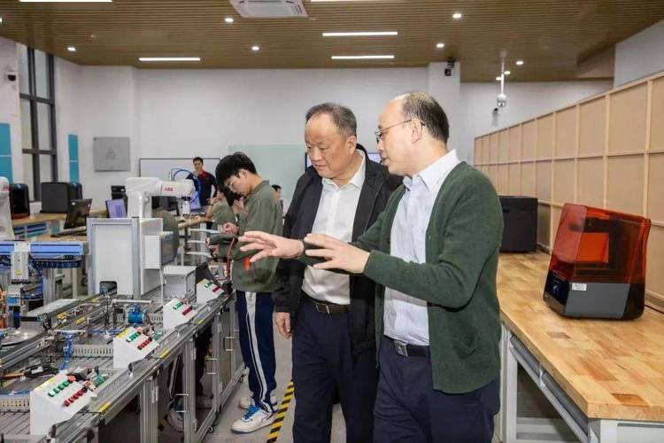 產教融合縱深行 從教學工廠到職業技能培訓的生態重構